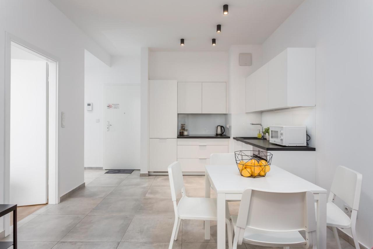 Chill Apartments Kolejowa Warszawa Eksteriør billede